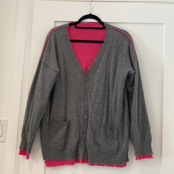 Franklin and Daysi reversible cardigan. Size medium. - Picture 5 of 10